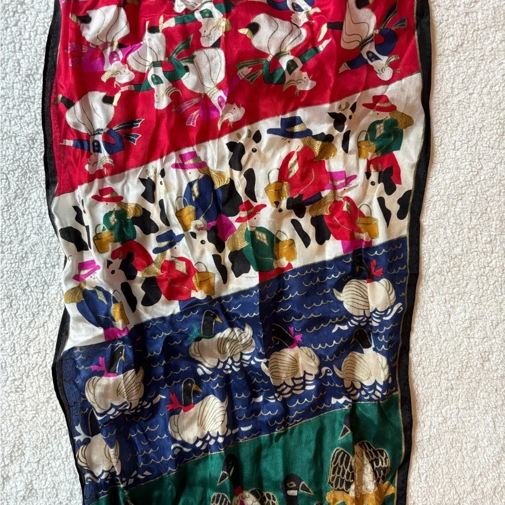 Twelves Days of Christmas Scarf, Colorful. Partridge Pear Tree, Golden Rings